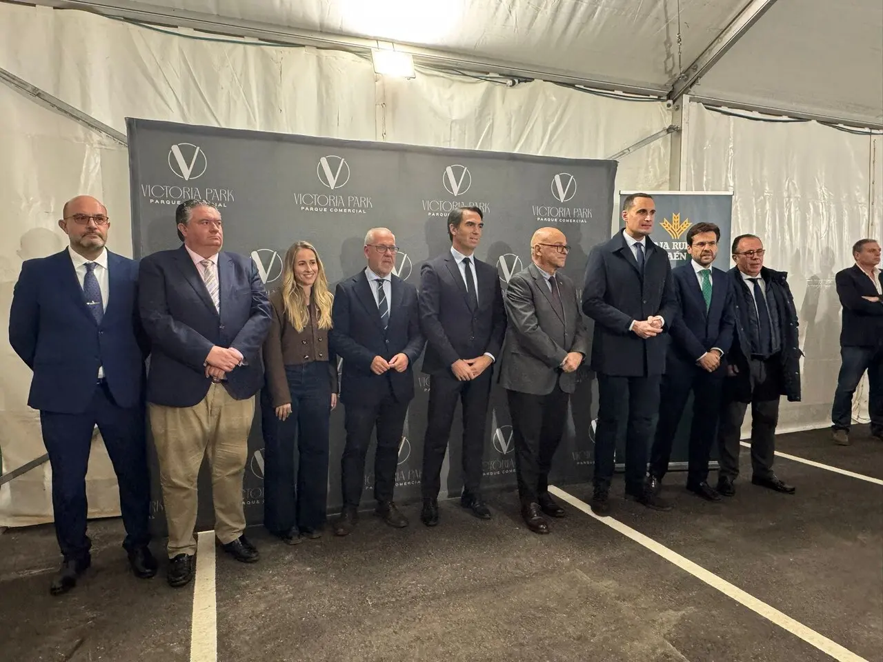 Grupo Mipelsa inaugura el parque comercial Victoria Park